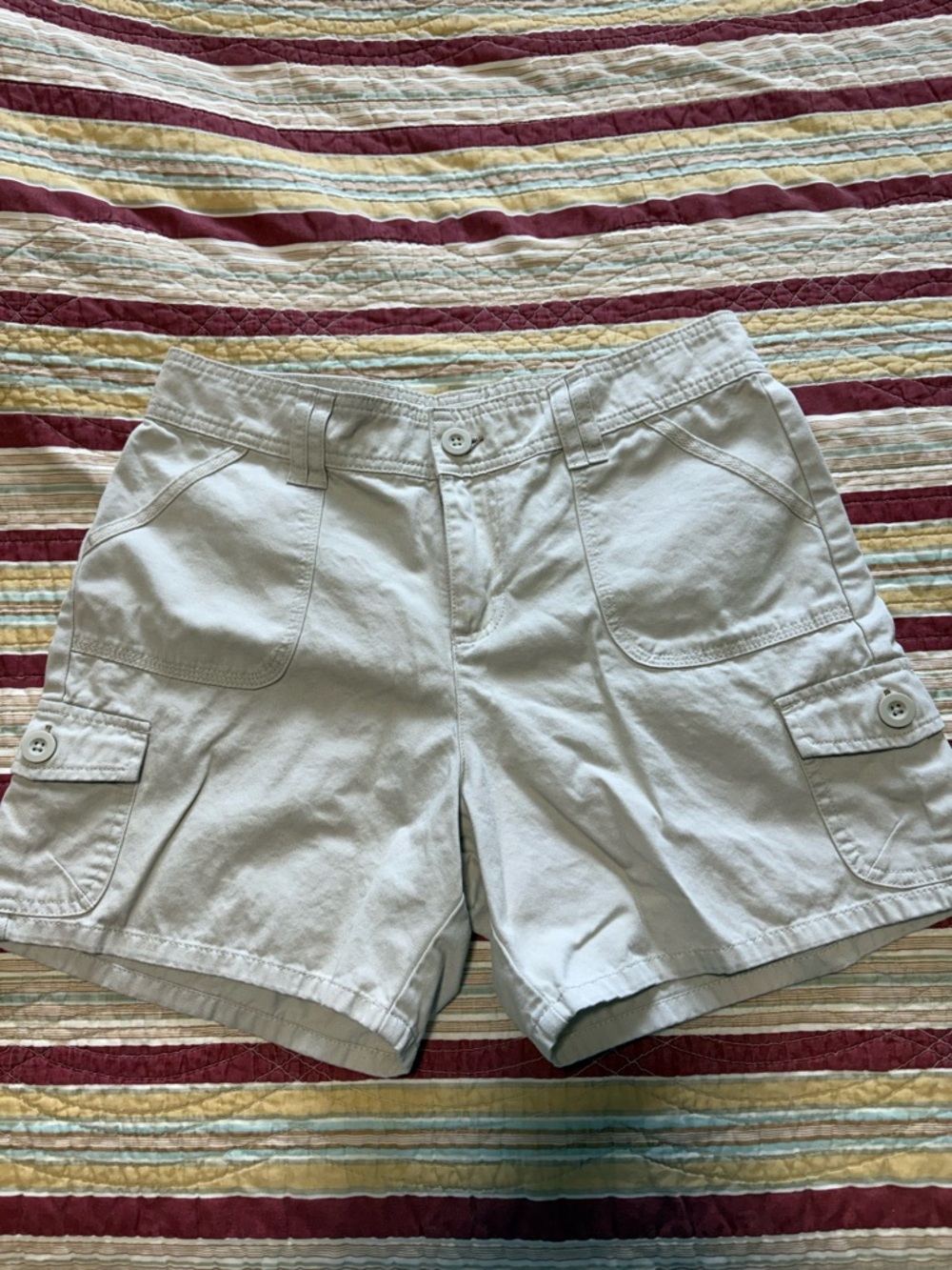 Lee Women's Light Tan Cargo Shorts